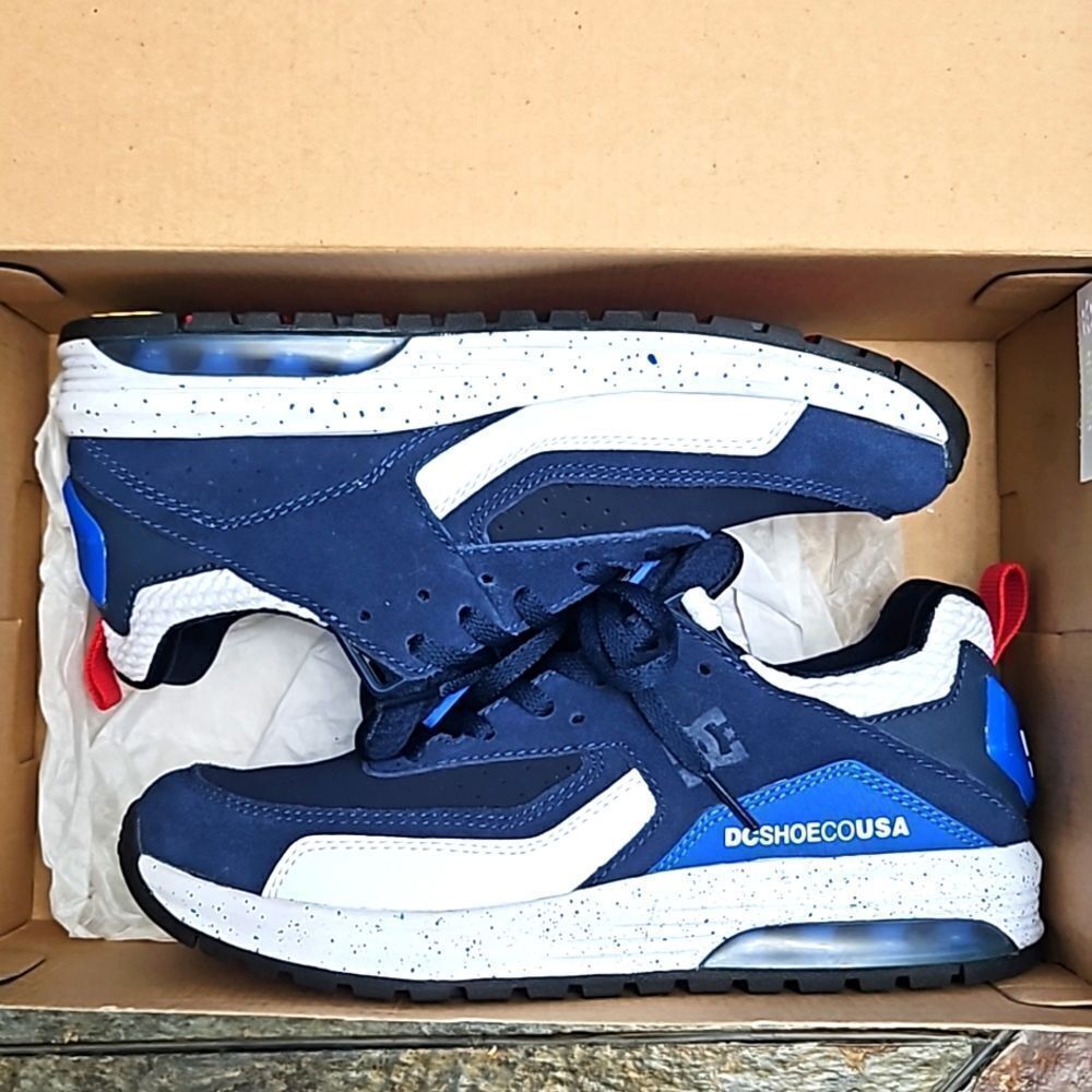 DC SHOE CO. VANDIUM SE MENS NAVY SNEAKER size 6 USA new in box
